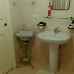 Tipica Casa D'altri Tempi Casa de Férias *